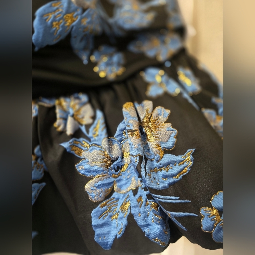 ASOS LUXE, Puff Hem Ruched Mini Skirt, Floral Jacquard, Black/Blue/Gold, Size 4 - Picture 3 of 11
